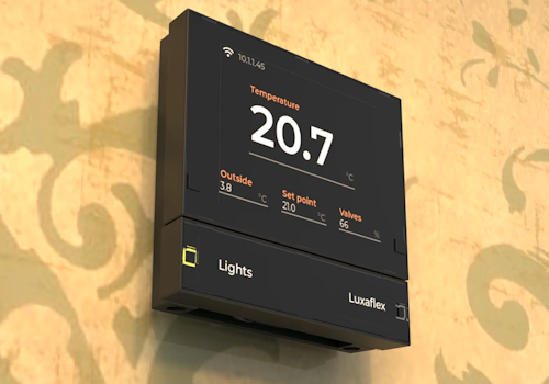 Button+ panels besturen