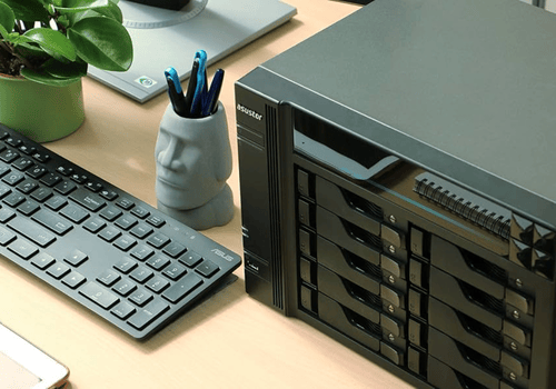 Reliable storage for home and office