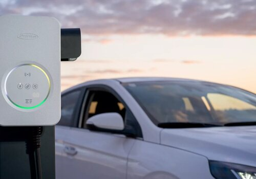 Local EV charger control with solar power tracking