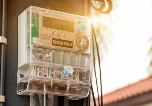 Turn CEZ Distribuce metering data into smart automations.