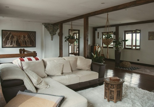 Comfort when you're home, savings at price peaks