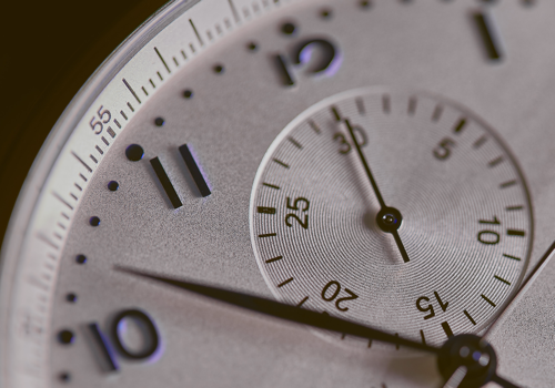 Fügt Homey präzise Timer, Stoppuhrfunktionen und Übergänge hinzu.