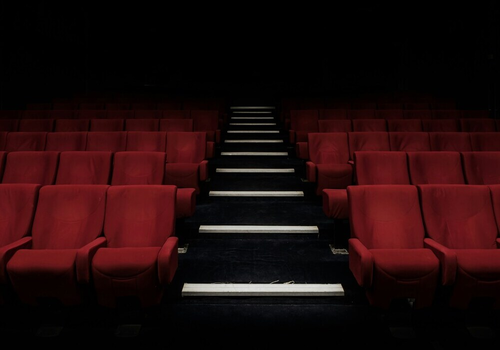 Luci spente, è l'ora del film!